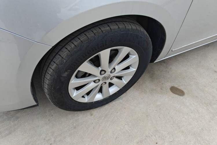 Used Buick GL8 2014 2.4L LT Luxury Business Executive Edition
