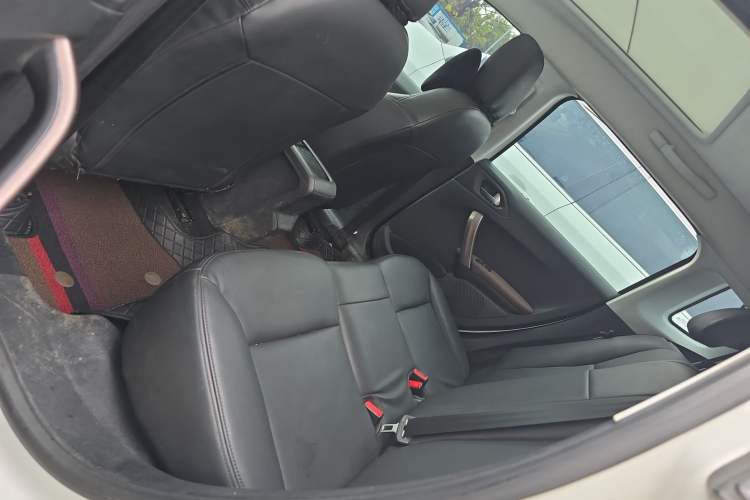 Used Peugeot 2008 2014 1.6L Automatic Fashion Edition