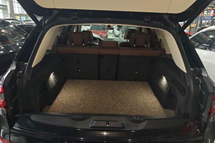 Used BMW X5 2022 xDrive40i Luxury Edition M Sport Package
