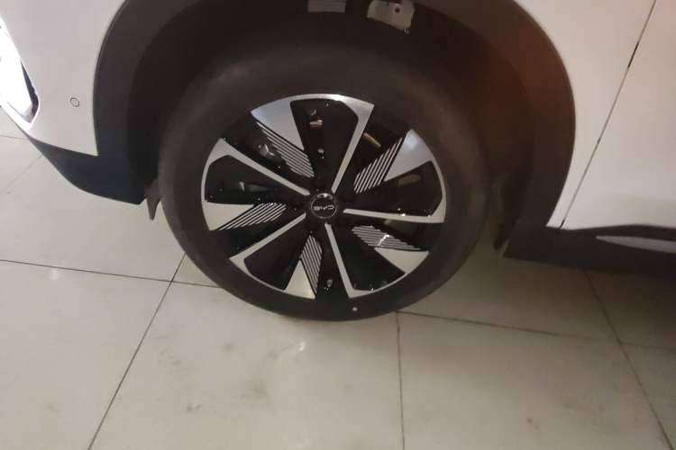 Used BYD Song PLUS New Energy 2025 EV Intelligent Driving Version 520km Premium Model
