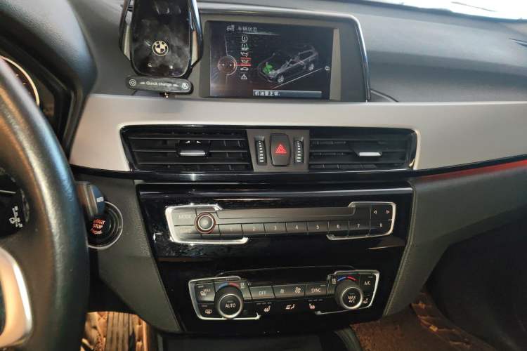 Used BMW X1 2016 sDrive18Li Premium Edition
