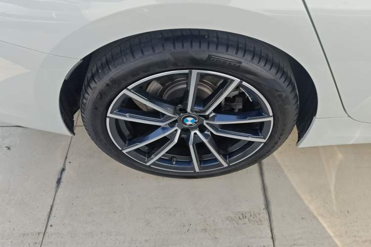 Used BMW 3 Series 2021 Restyled 325Li M Sport Package
