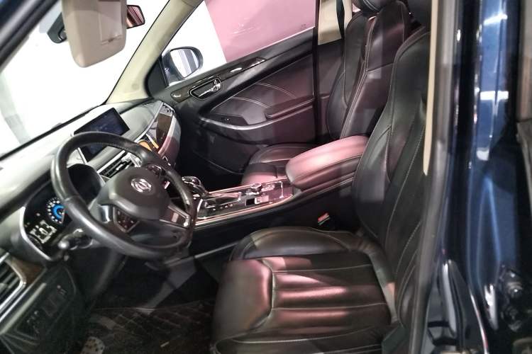 Used Dongfeng Fengon 580 2017 1.5T CVT Smart Style Model