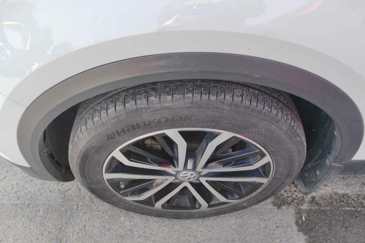 Used Volkswagen T-ROC 2019 280TSI DSG Two-Wheel Drive Comfort Version China VI Standard
