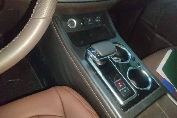 Used  Ruisheng Ace M7 2023 2.0L Automatic Long Wheelbase Enjoyment Version 7 Seats
