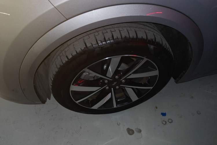 Used Li Auto L7 2023 Pro Model
