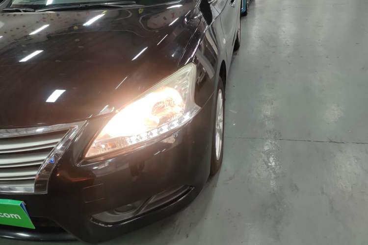 Used Nissan Sylphy 2014 1.6XV CVT Deluxe Edition
