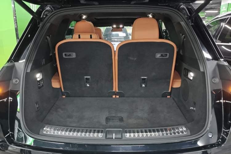 Used Li Auto L8 2024 PRO Model
