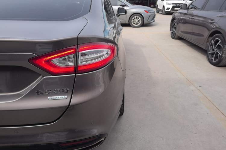 Used Ford Mondeo 2013 2.0L GTDi 200 Fashion Edition