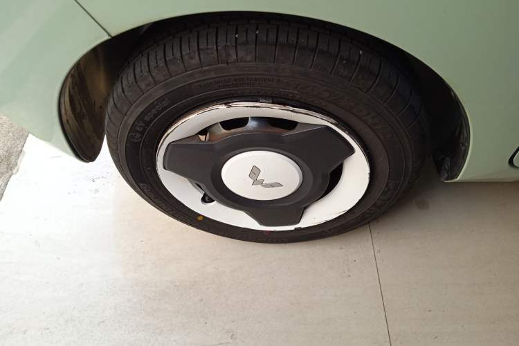 Used Wuling Hongguang MINIEV 2021 Macaron Fashion Model Lithium Iron Phosphate
