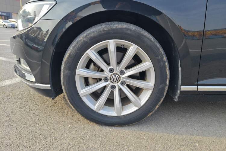 Used Volkswagen Magotan 2018 330TSI DSG Advanced Model
