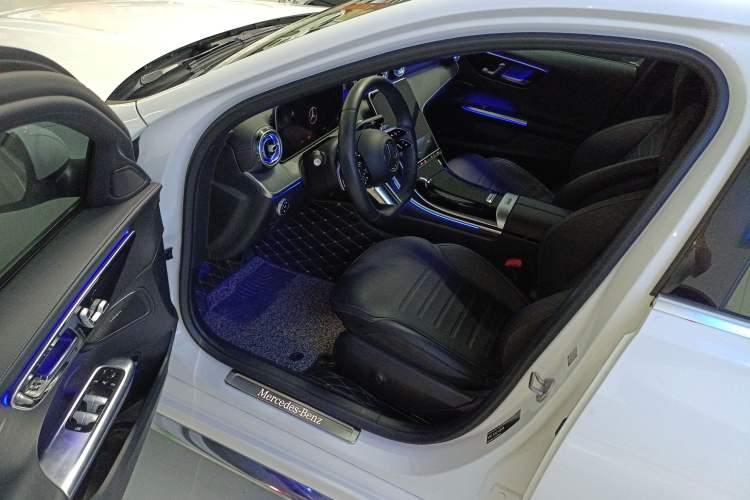 Used Mercedes-Benz C-Class 2023 Restyled C 260 L Sport Edition