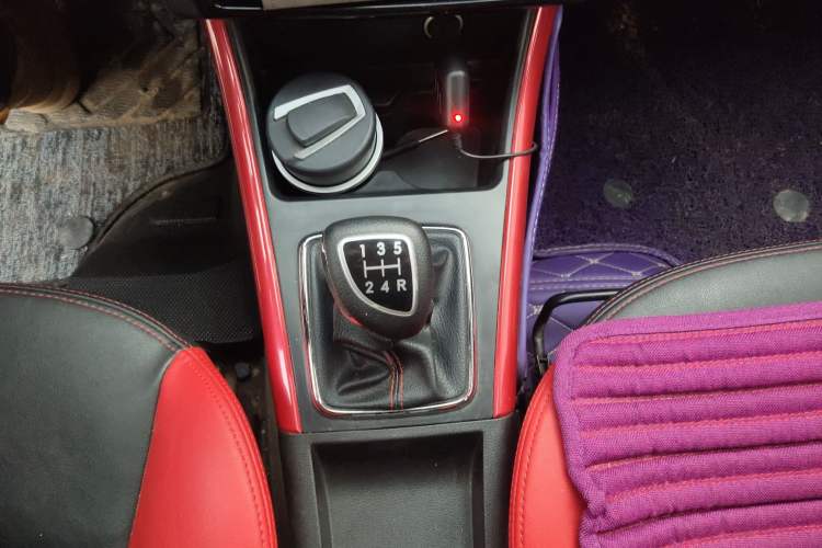 Used BAIC Senova X25 2015 1.5L Manual Elite Model