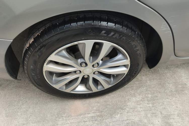 Used Buick GT 2018 18T Automatic Elite Model