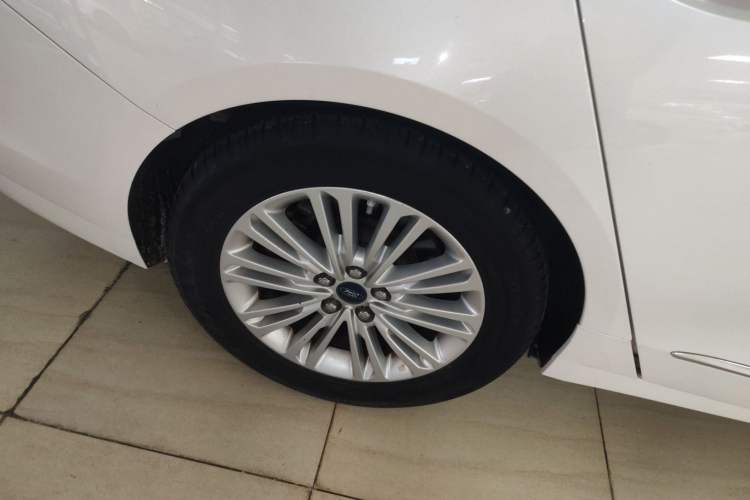 Used Ford Taurus 2017 EcoBoost 245 Fashion Edition