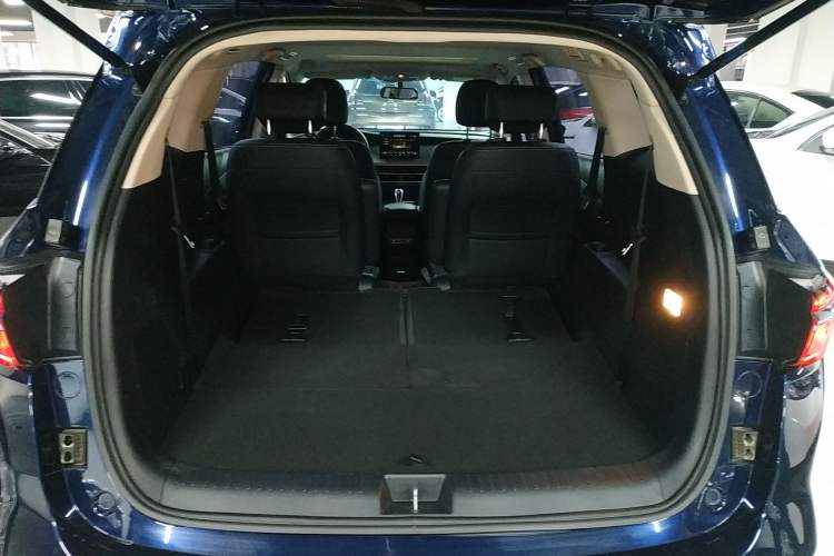 Used BYD Song MAX 2021 Upgraded Model 1.5T Automatic Luxury 6-Seater
