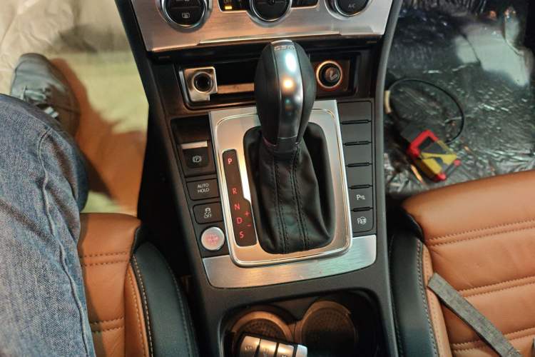 Used Volkswagen FAW-Volkswagen CC 2013 1.8TSI Luxury Model
