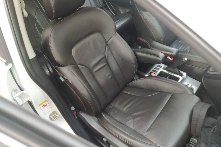 Used Haval H6 2014 Sport Version 1.5T Manual Two-Wheel Drive Elite Edition
