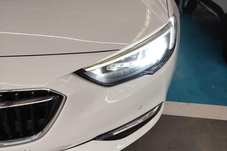 Used Buick Regal 2019 Revised 20T Luxury Version China VI Standard
