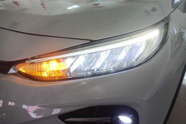 Used Toyota Wildlander 2022 2.0L CVT 4x4 Luxury PLUS Edition
