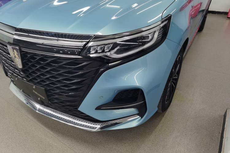 Used Roewe iMAX8 2022 400TGI Prestige Edition
