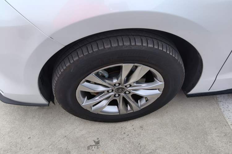 Used Toyota Sienna 2023 2.5L Hybrid Luxury Edition