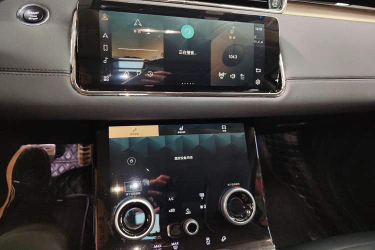 Used Land Rover Range Rover Evoque 2021 Range Rover L 249 PS R-Dynamic SE Luxury Edition