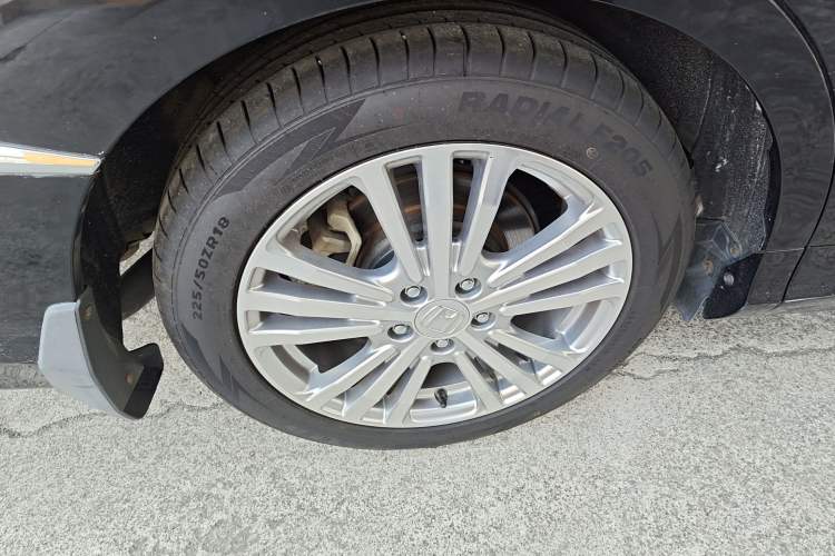 Used Honda Elysion 2016 2.4L Classic Edition
