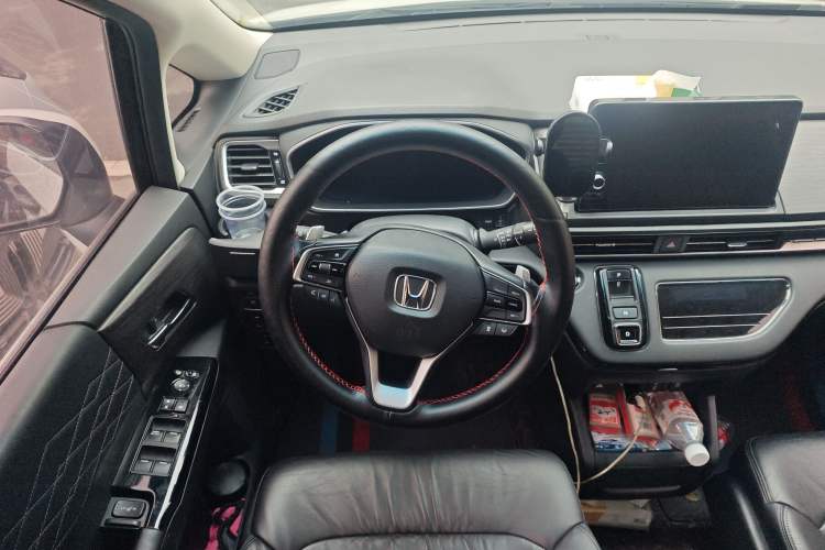 Used Honda Elysion 2022 2.0L eHEV Luxury Edition
