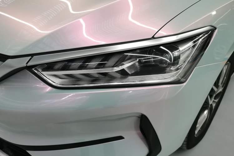 Used BYD Qin PLUS 2021 EV 400KM Luxury Model
