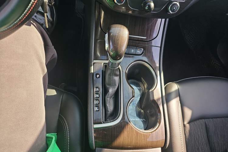 Used Buick Verano 2018 Sedan 20T Dual-Clutch Leading Model
