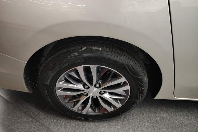 Used Buick GL8 2022 ES Landtrek 653T Comfort Edition
