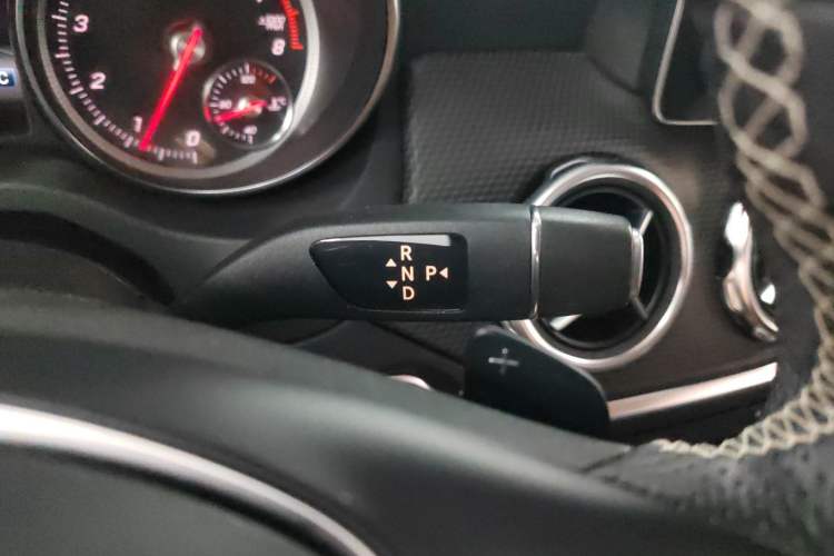 Used Mercedes-Benz GLA 2017 GLA 200 Fashion Model