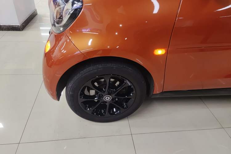 Used  fortwo 2015 1.0L 52 kW Hardtop Passion Edition
