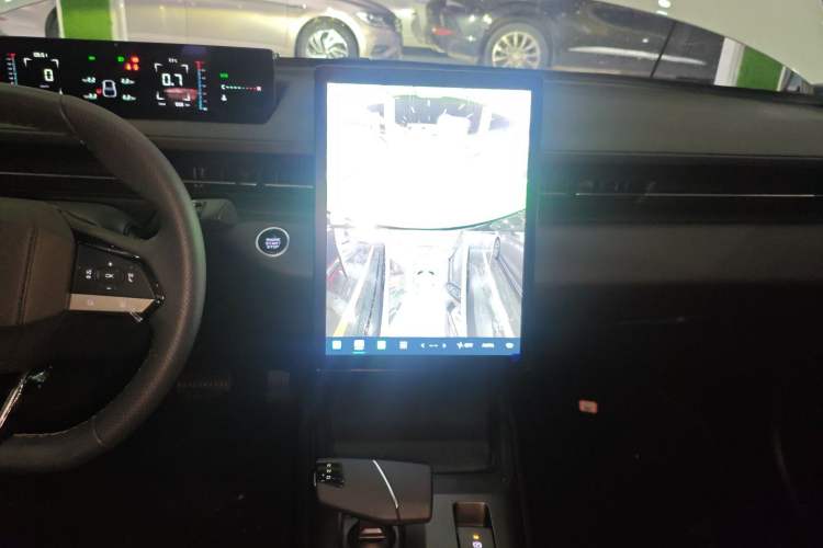 Used Changan Eado 2025 Blue Whale 1.5T 500Bar Prestige Model