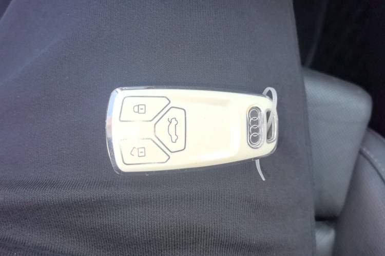 Used Audi A4L 2020 40 TFSI Fashion Dynamic Model