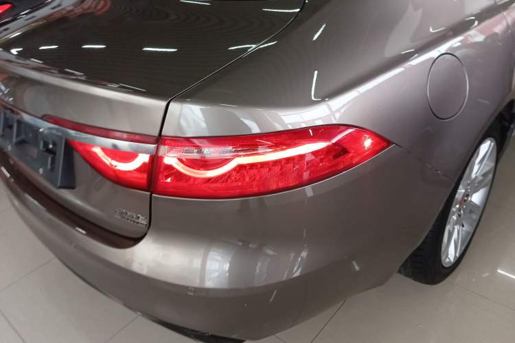 Used Jaguar XFL 2019 XFL 2.0T 250 PS Four-Wheel Drive Luxury Edition
