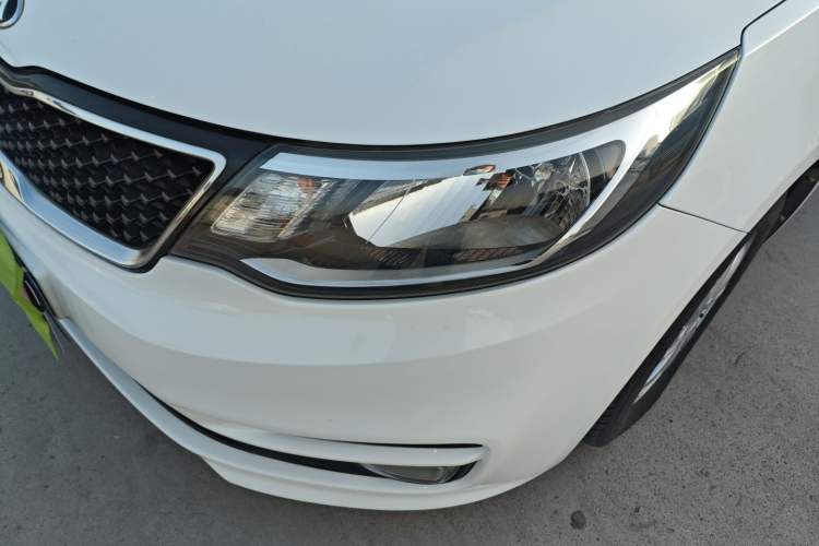 Used Kia K2 2015 Hatchback 1.4L MT GLS Cool Edition
