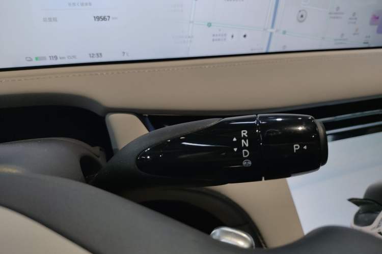 Used  LS7 2023 77 kWh Urban Fit Rear-Wheel Drive
