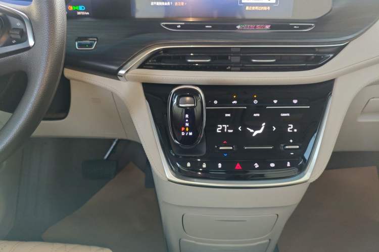 Used Buick GL8 2023 ES Lu Zun Comfort Model
