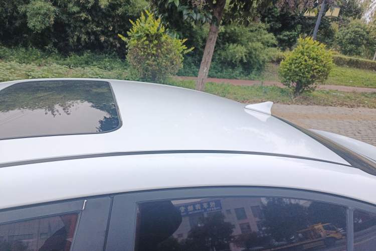 Used Hyundai Elantra 2016 1.6L Automatic ZhiXuan – Elite Version
