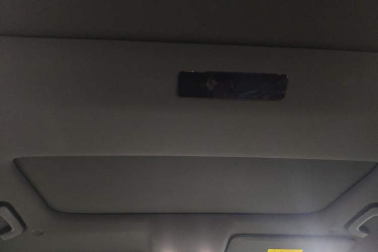 Used Li Auto L8 2023 Pro Model
