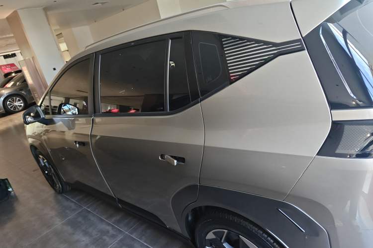 Used AION Y 2022 Plus 70 Smart Edition
