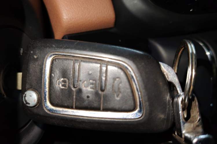 Used Dongfeng Aeolus AX4 2017 1.6L Manual ChaoShang Model