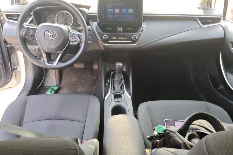 Used Toyota Corolla 2022 Dual-Motor 1.8L E-CVT Pioneer Edition
