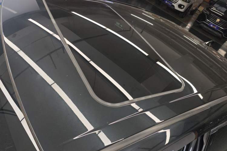 Used Toyota Avalon 2023 2.0L Premium Edition
