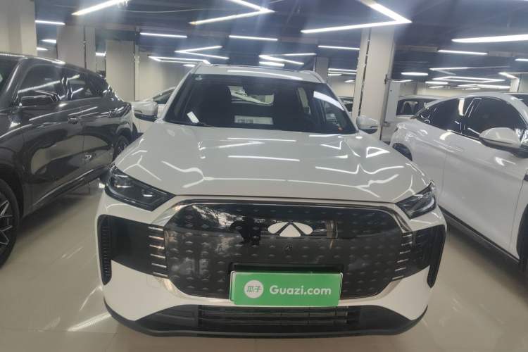 Used Chery Fengyun T8 2025 1.5T 130 km Luxury Edition 5-Seater
