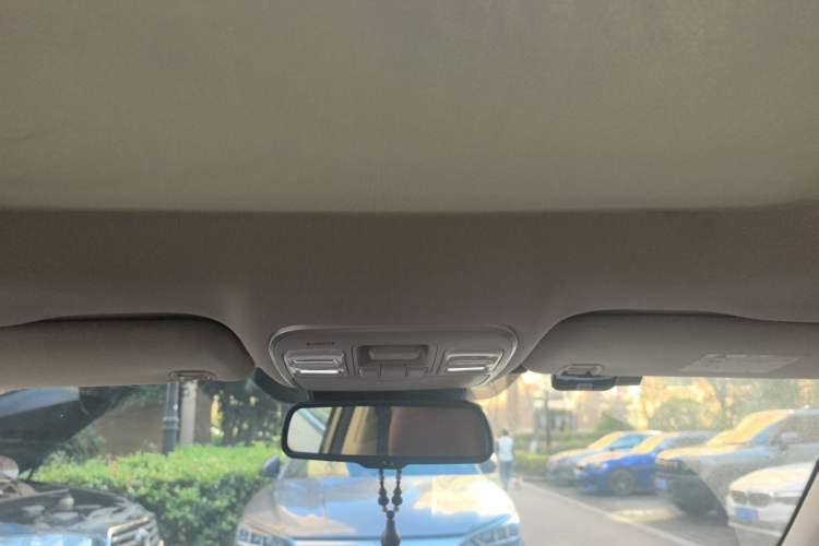 Used Geely Auto Emgrand X7 Sport 2016 1.8TD Automatic All-Wheel-Drive ZhiZun Edition