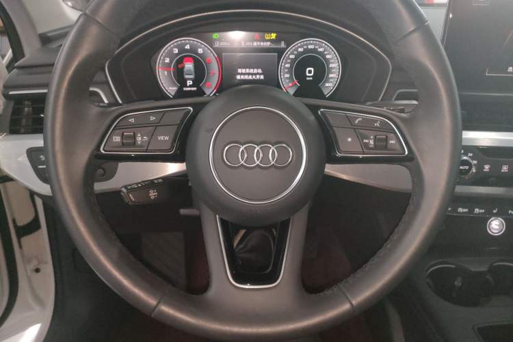 Used Audi A4L 2022 40 TFSI Fashion Dynamic Model
