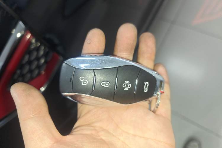 Used Hongqi HS5 2023 2.0T Four-Wheel Drive Flagship Pro Edition